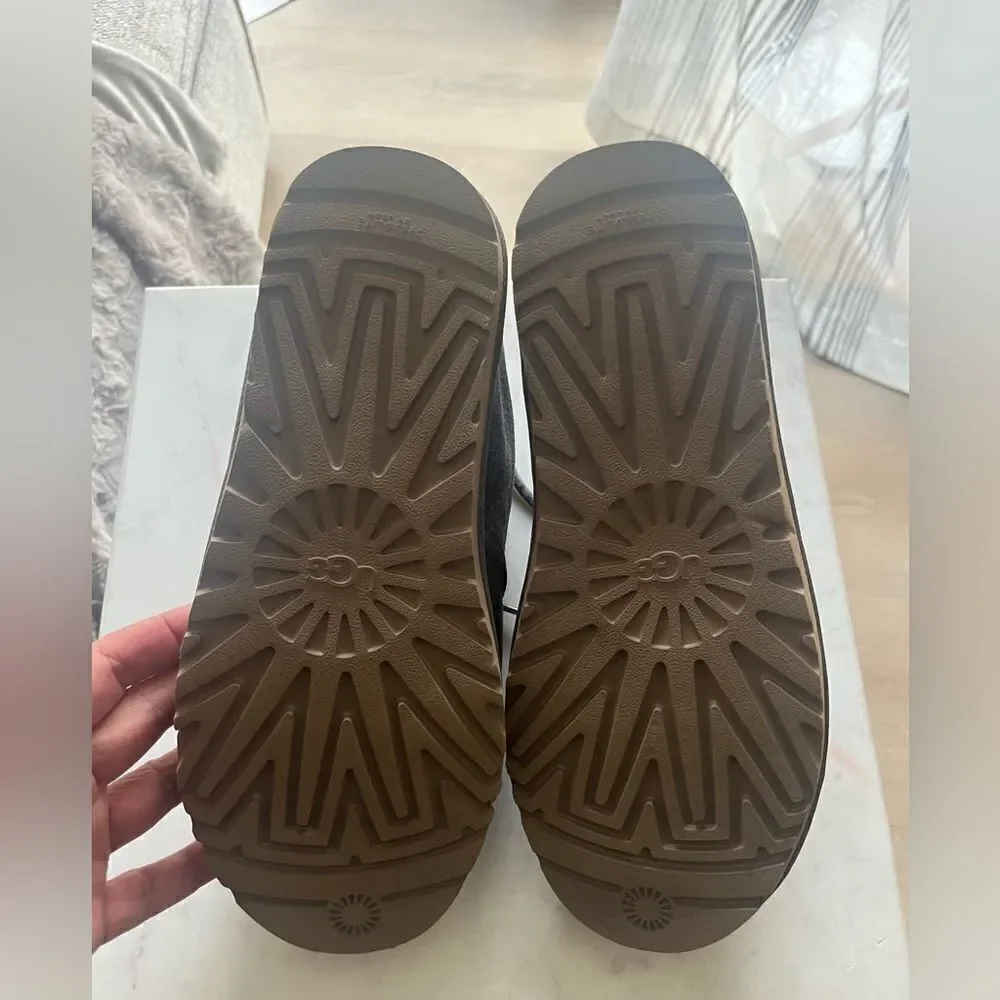 UGG Men’s Neumel Boots